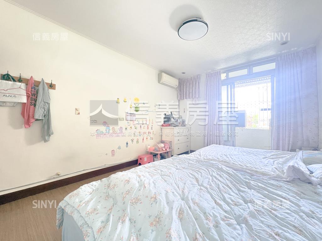 建工大昌商圈有間棒透天房屋室內格局與周邊環境