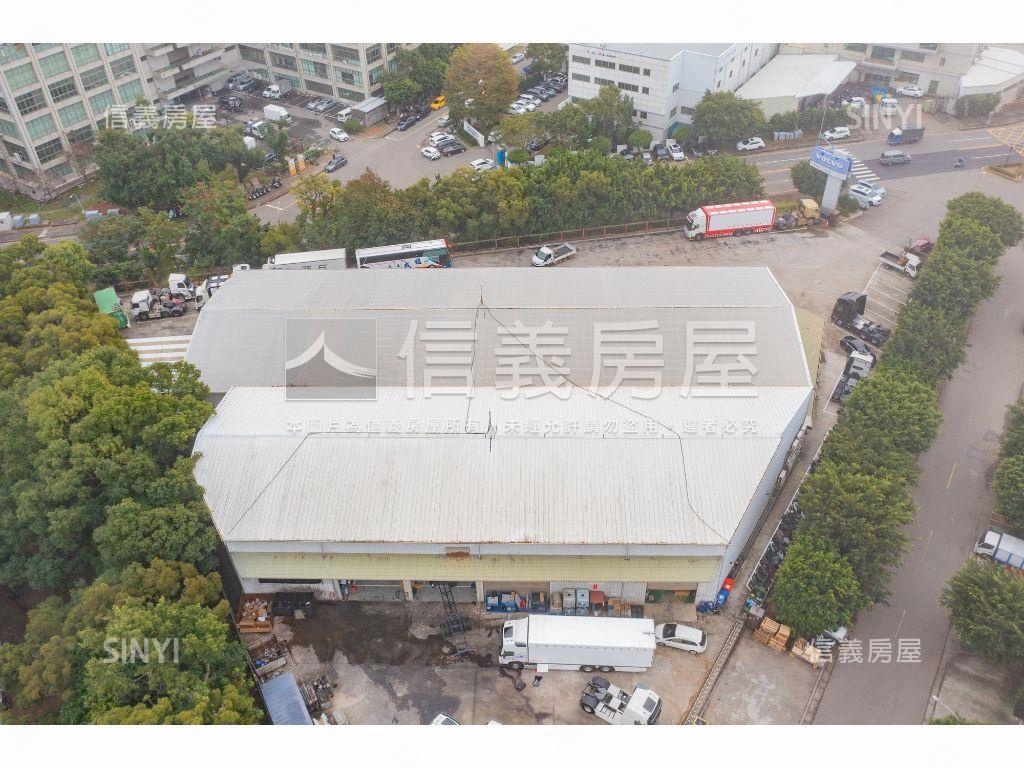 台中工業區四十路角地廠辦房屋室內格局與周邊環境