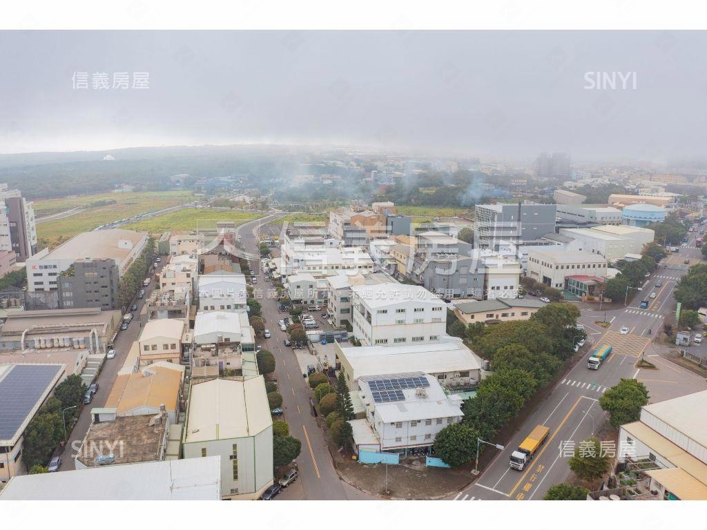 台中工業區四十路角地廠辦房屋室內格局與周邊環境