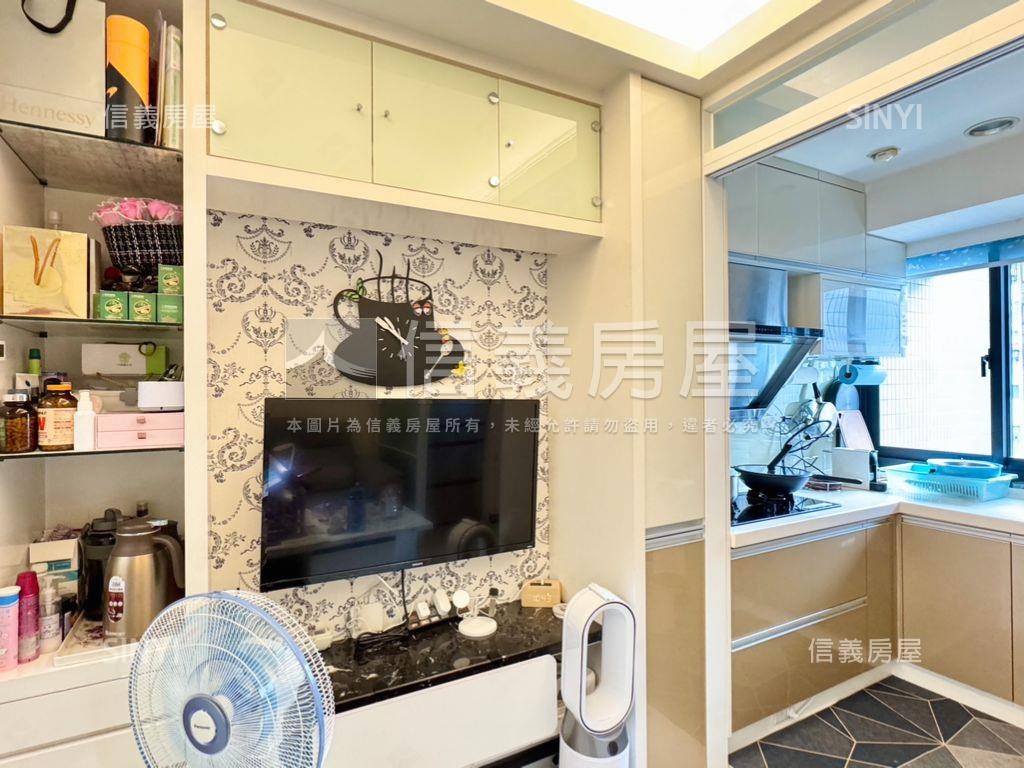 摩根精美小豪邸房屋室內格局與周邊環境