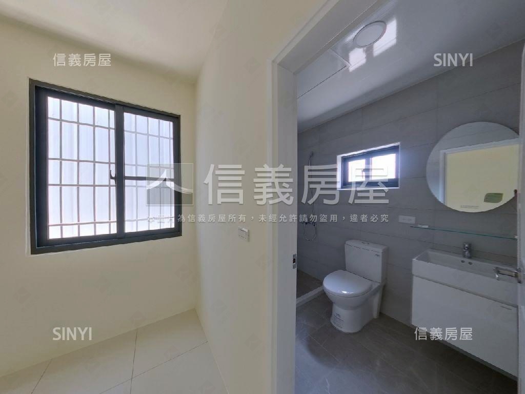 邊間重整理過孝親別墅房屋室內格局與周邊環境