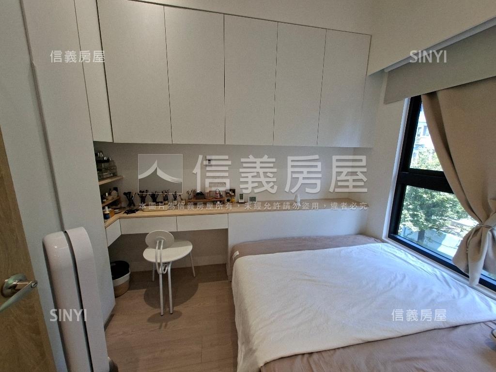 花園綻兩房好漂亮房屋室內格局與周邊環境