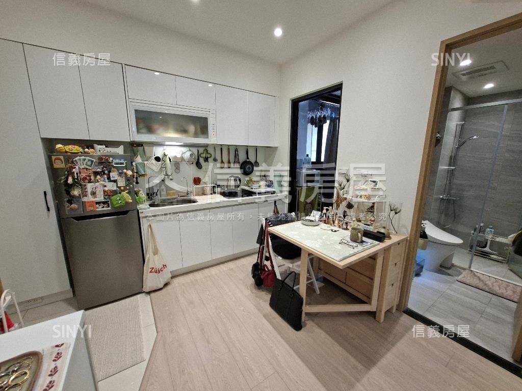 花園綻兩房好漂亮房屋室內格局與周邊環境