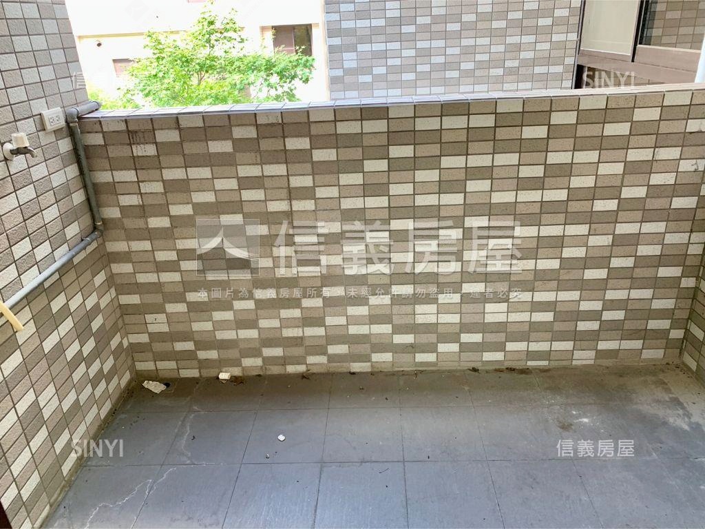 雲鼎店面＆二樓辦公室房屋室內格局與周邊環境