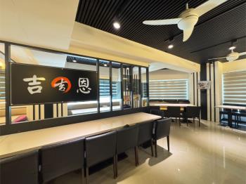 正杭州南角窗金店面