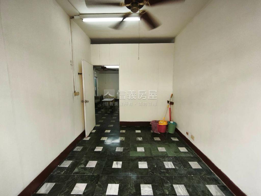 近台體大三房魔術大空間房屋室內格局與周邊環境