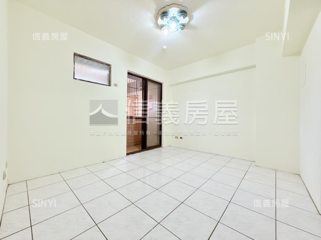 校園狀元地露台景觀有車位房屋室內格局與周邊環境