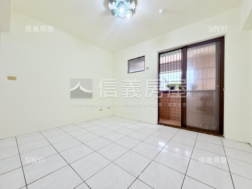 校園狀元地露台景觀有車位房屋室內格局與周邊環境