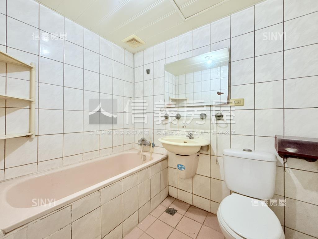 校園狀元地露台景觀有車位房屋室內格局與周邊環境