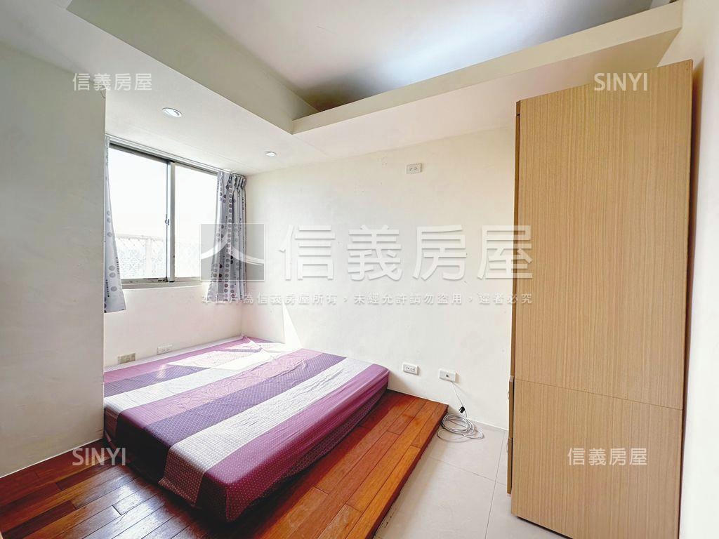［五權車站］次頂樓三房房屋室內格局與周邊環境