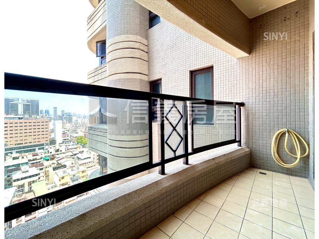 福懋圓方稀有釋出三房平車房屋室內格局與周邊環境