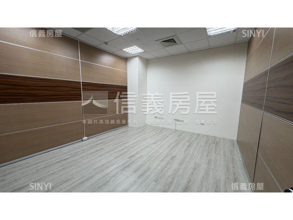 汐止Ｕ－ＴＯＷＮ邊間Ｄ房屋室內格局與周邊環境