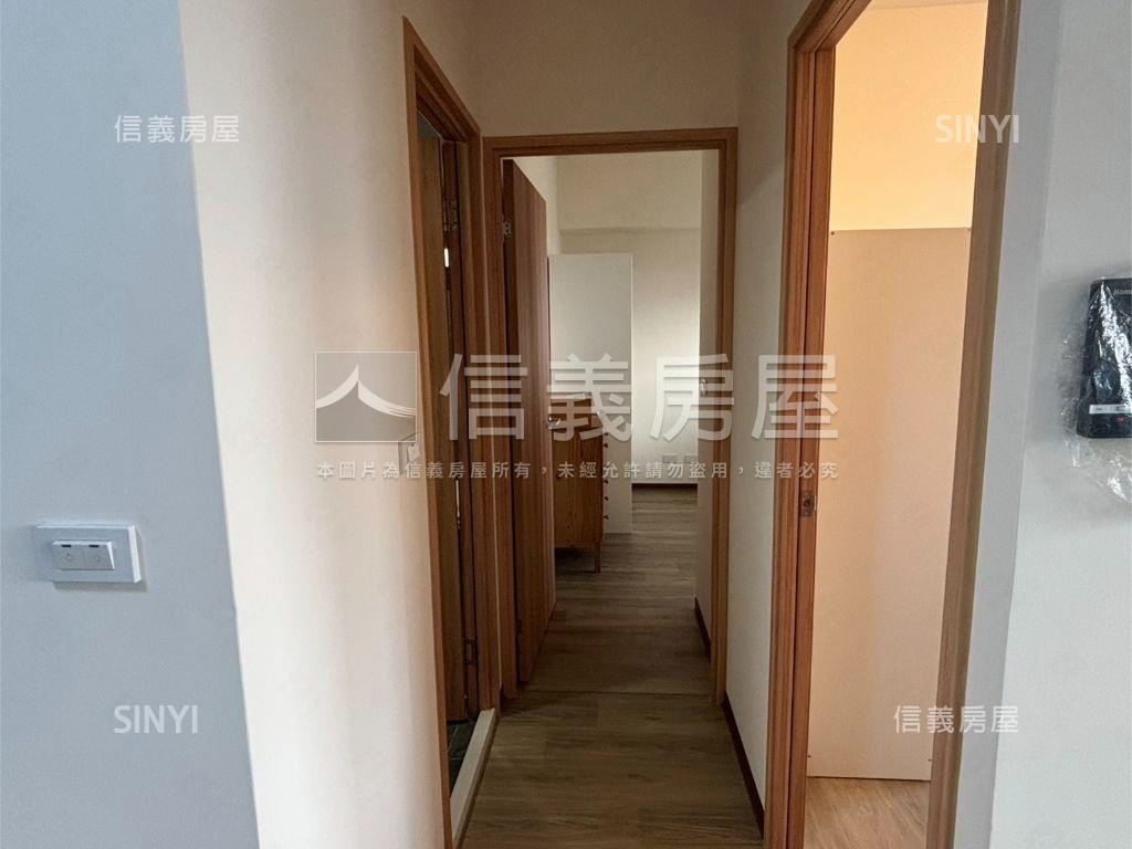 勝美欣頂樓視野平車房屋室內格局與周邊環境