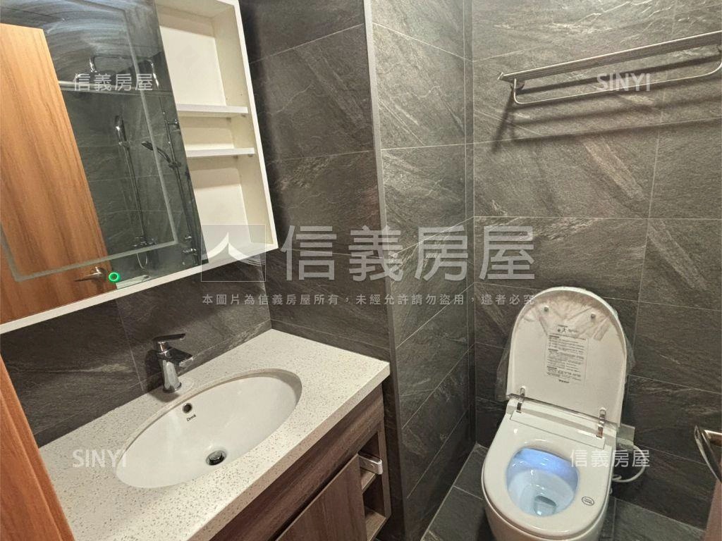 勝美欣頂樓視野平車房屋室內格局與周邊環境