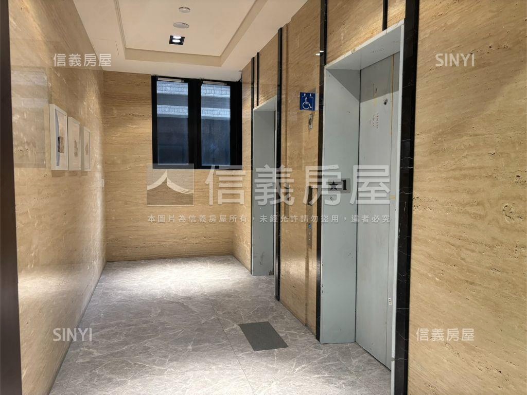 勝美欣頂樓視野平車房屋室內格局與周邊環境