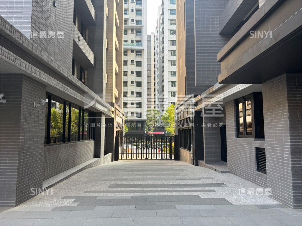 勝美欣頂樓視野平車房屋室內格局與周邊環境