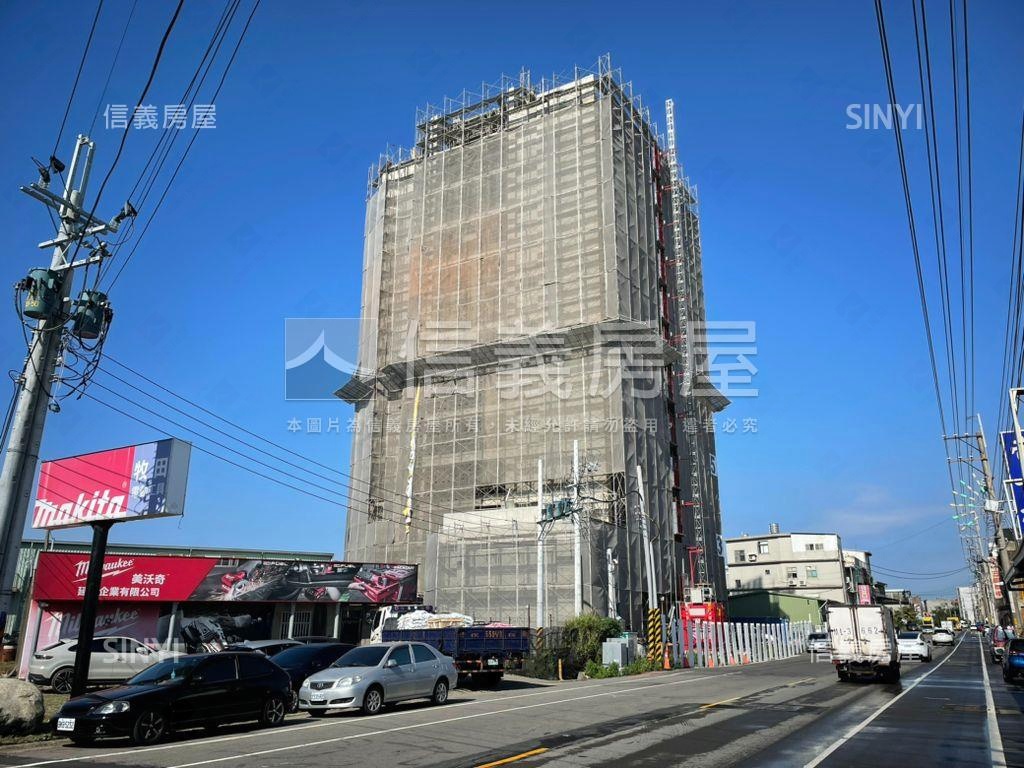專任中正西大面寬透天店面房屋室內格局與周邊環境