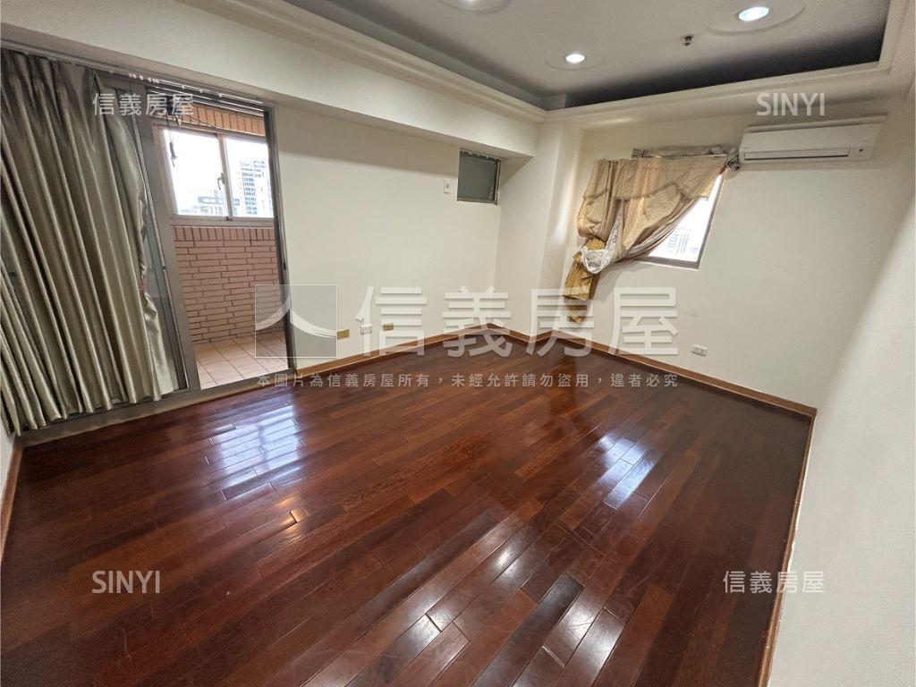 中央新村高樓河岸美景房屋室內格局與周邊環境