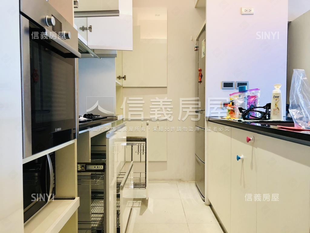 紐約三美屋平面車位房屋室內格局與周邊環境