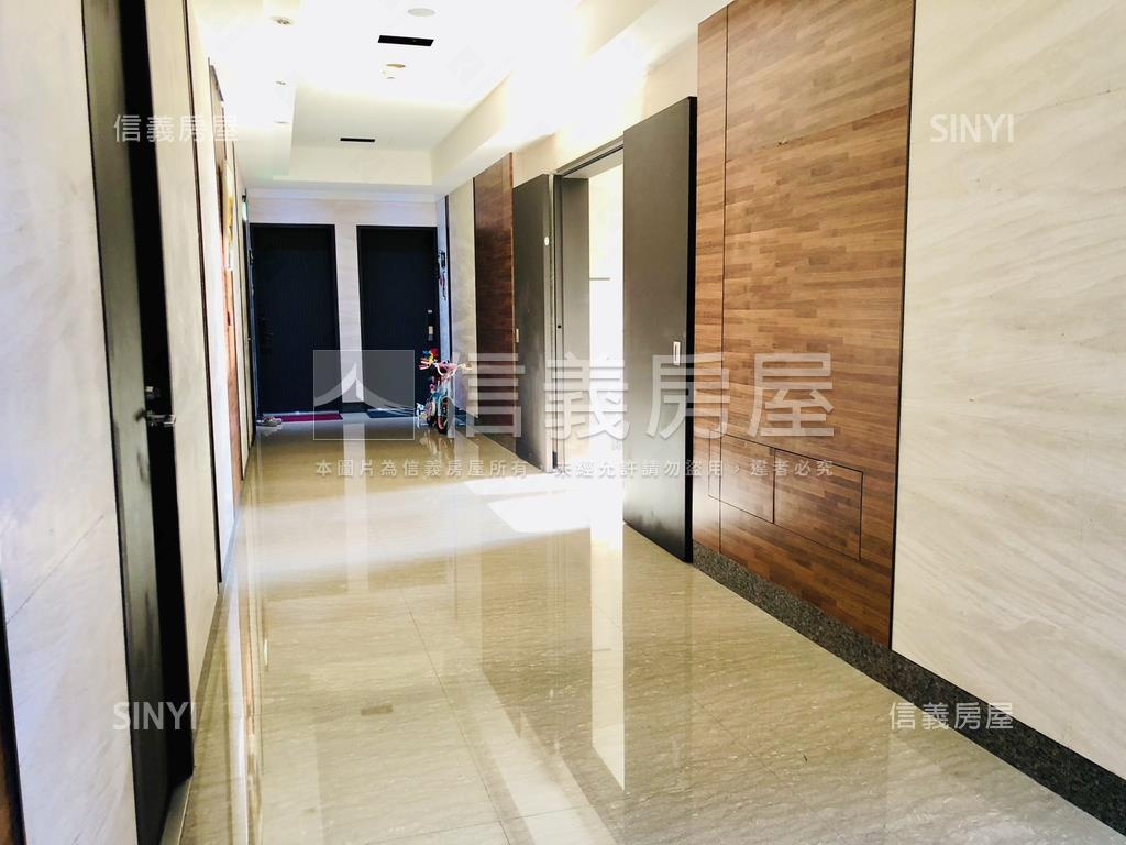 紐約三美屋平面車位房屋室內格局與周邊環境