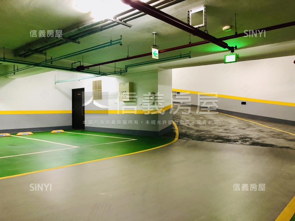 紐約三美屋平面車位房屋室內格局與周邊環境