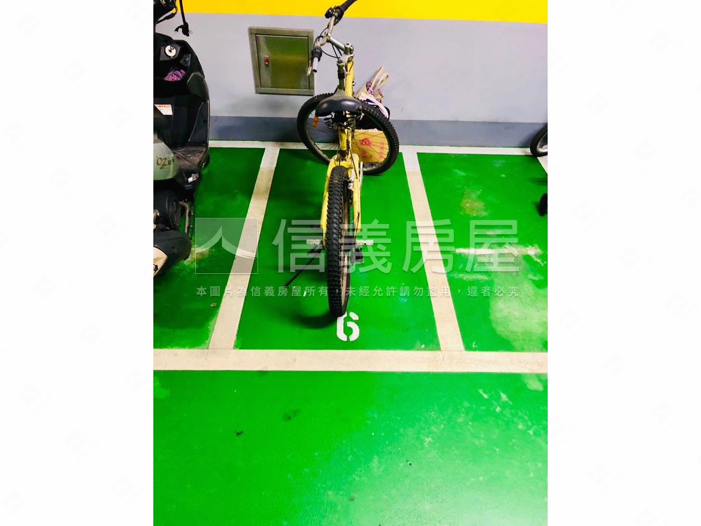 紐約三美屋平面車位房屋室內格局與周邊環境