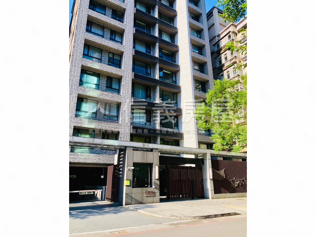 紐約三美屋平面車位房屋室內格局與周邊環境