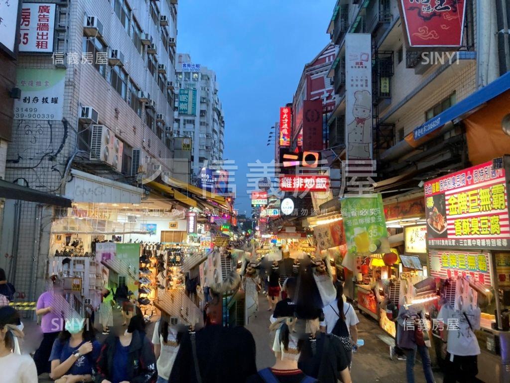 一中商圈高收益黃金店面房屋室內格局與周邊環境
