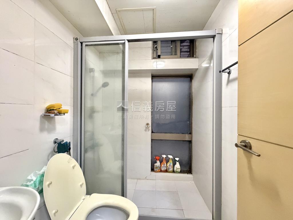 風尚精美套房美宅房屋室內格局與周邊環境