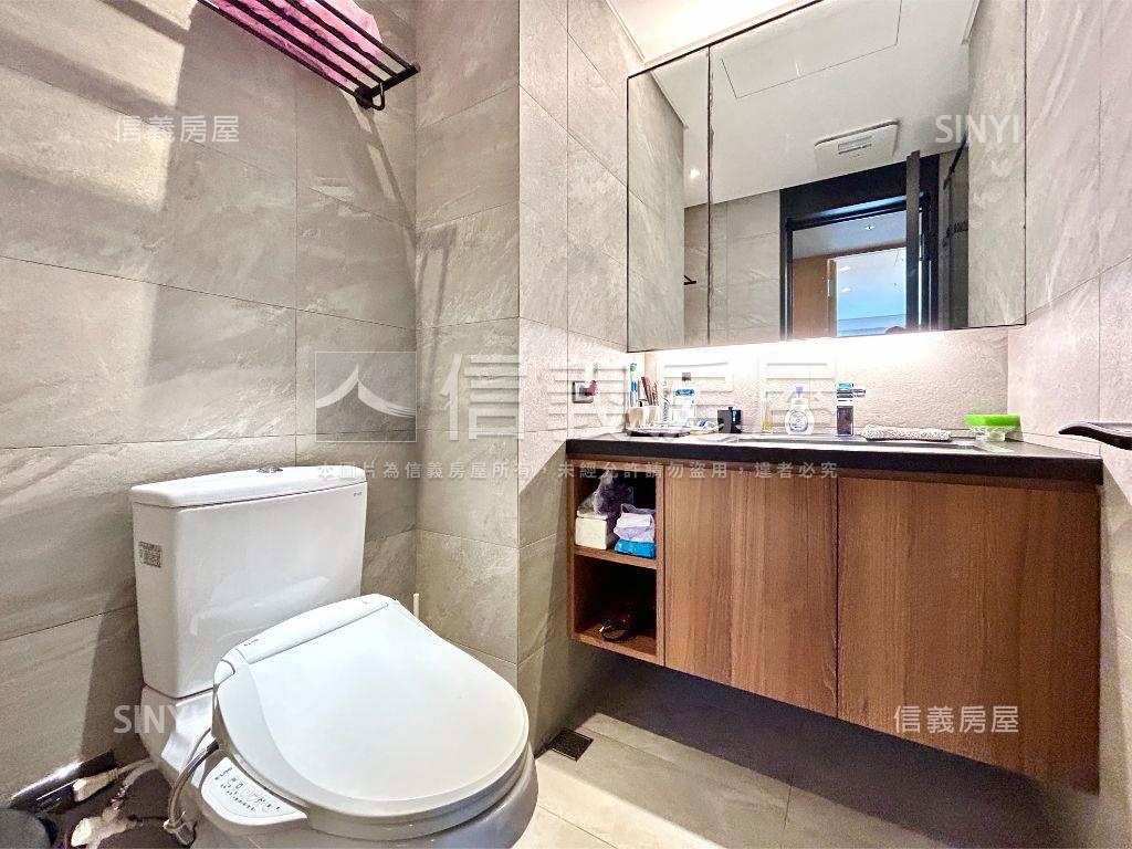 新碩鼎和－高樓露臺豪景戶房屋室內格局與周邊環境