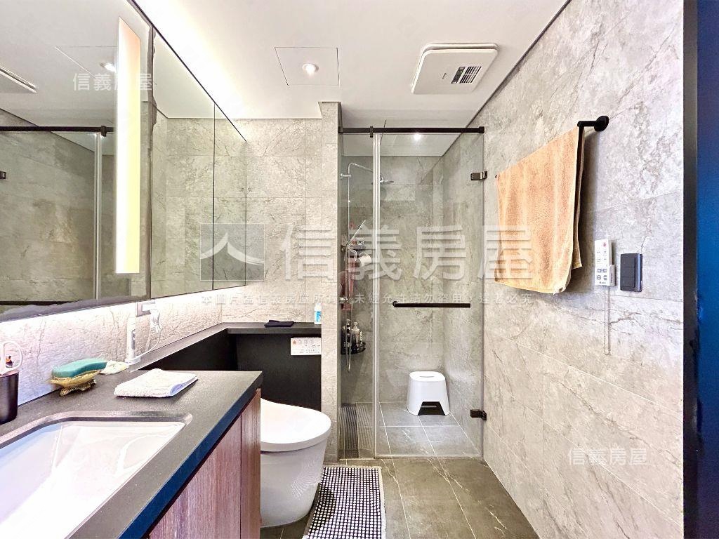 新碩鼎和－高樓露臺豪景戶房屋室內格局與周邊環境