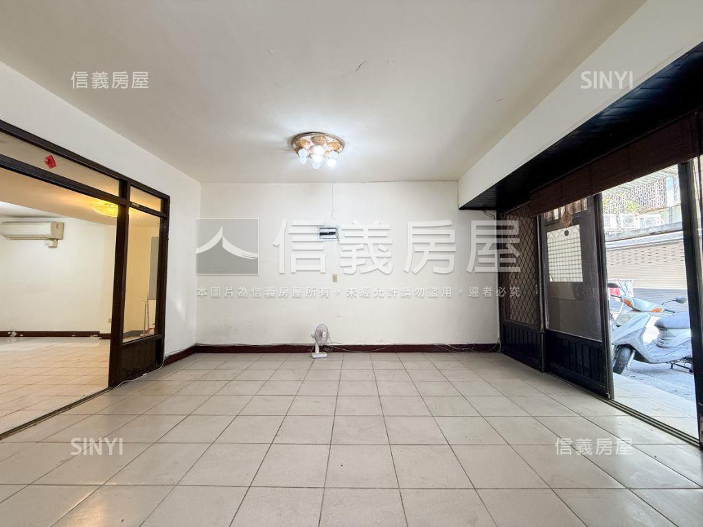 【大面寬近捷運全聯】一樓房屋室內格局與周邊環境