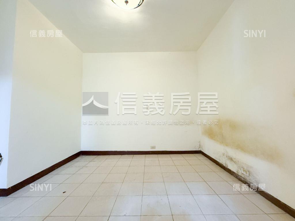 【大面寬近捷運全聯】一樓房屋室內格局與周邊環境