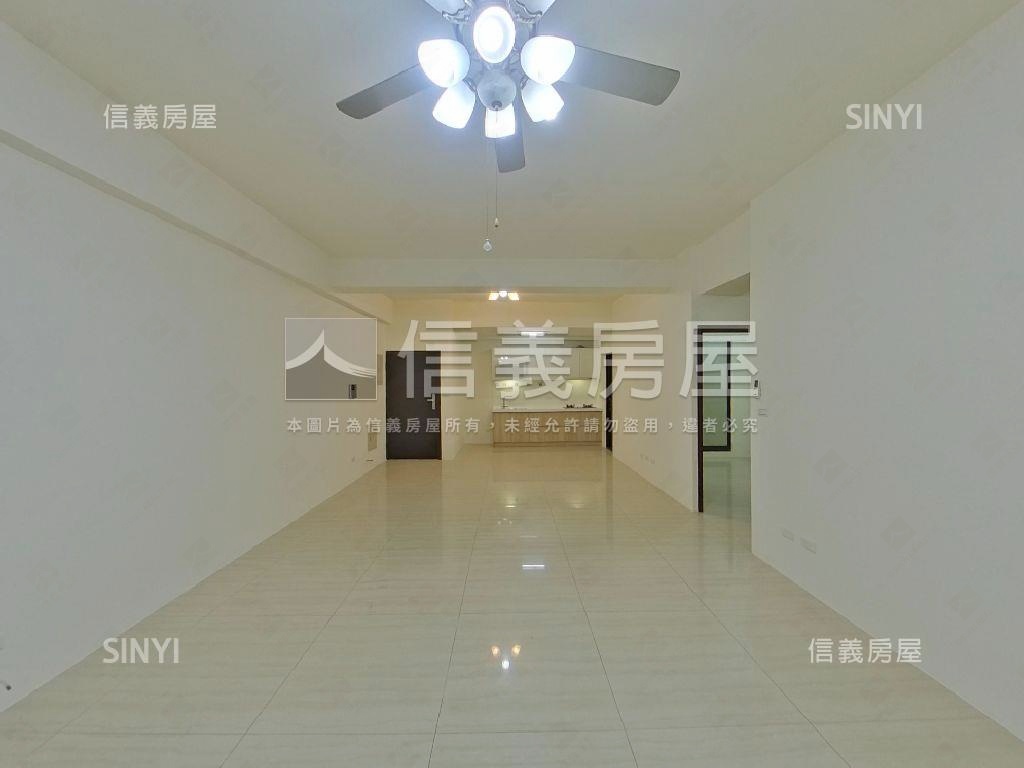 八擴雲鼎大空間４房雙車位房屋室內格局與周邊環境