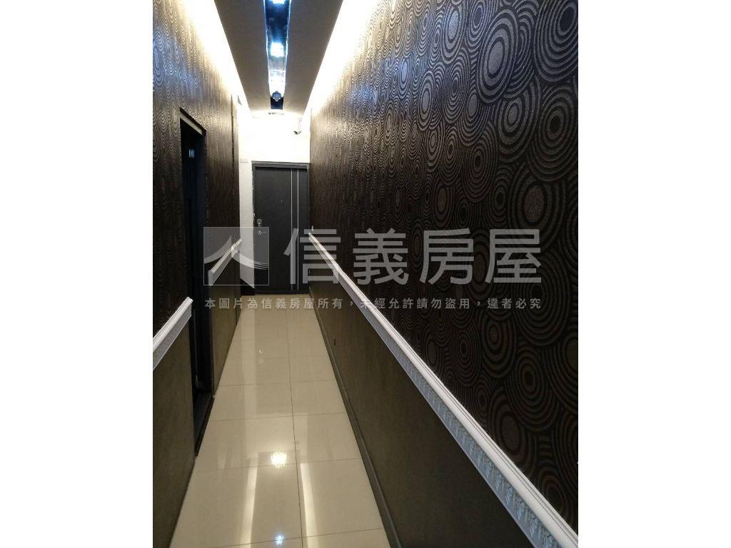 近機捷１２米路收租透套房屋室內格局與周邊環境