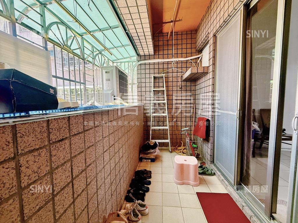 環球吉第三房車位房屋室內格局與周邊環境