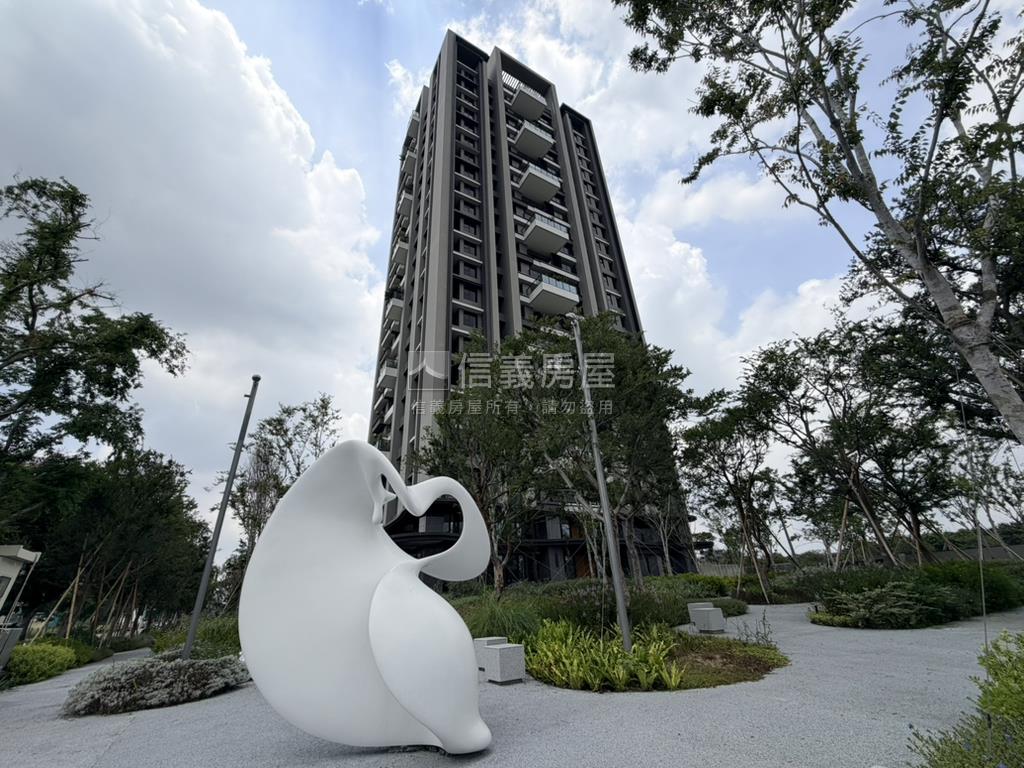 換約倒數林鼎樸御三房雙車房屋室內格局與周邊環境