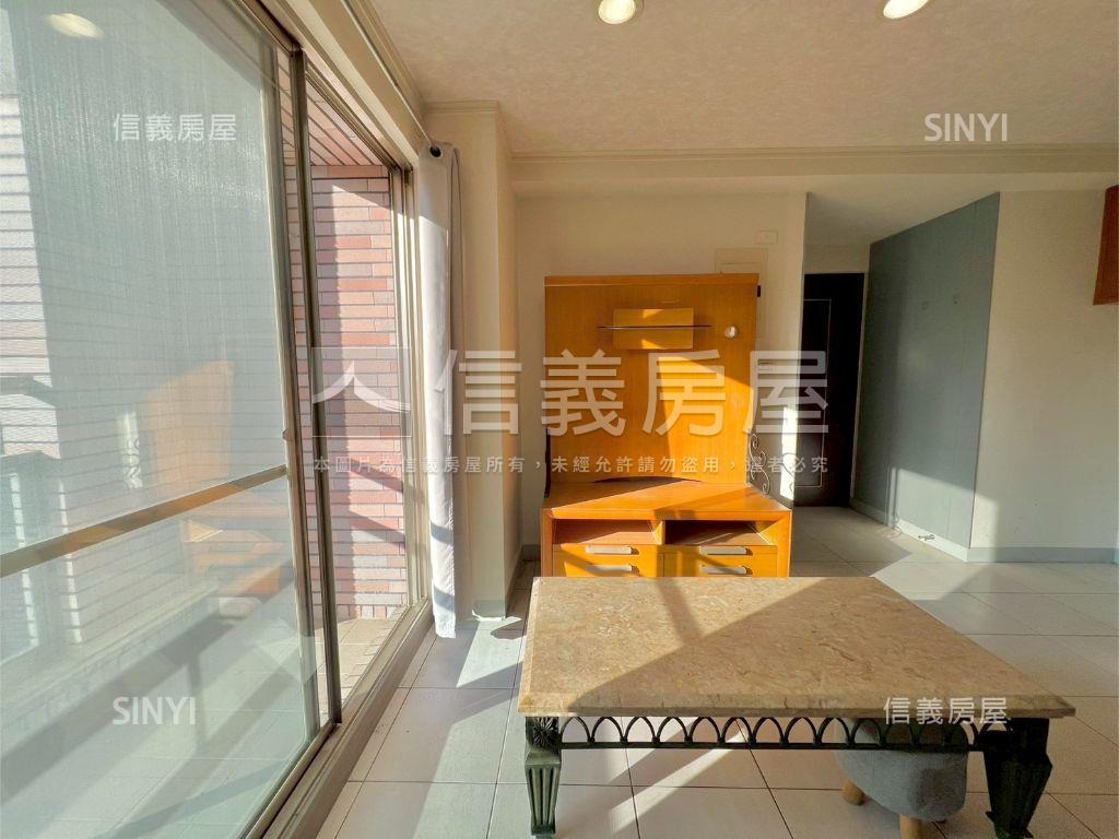 陽光灑落地中海美居房屋室內格局與周邊環境
