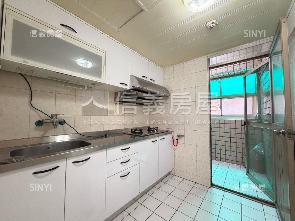 冠倫台北低總價三房房屋室內格局與周邊環境