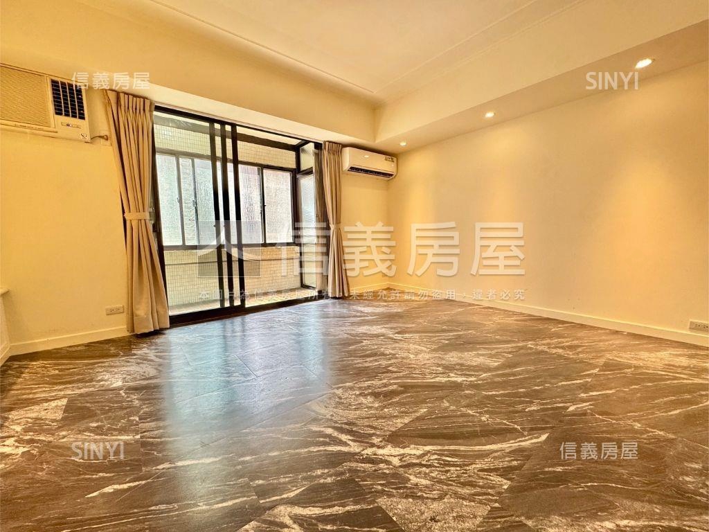 國泰仁愛邊間採光管理美廈房屋室內格局與周邊環境