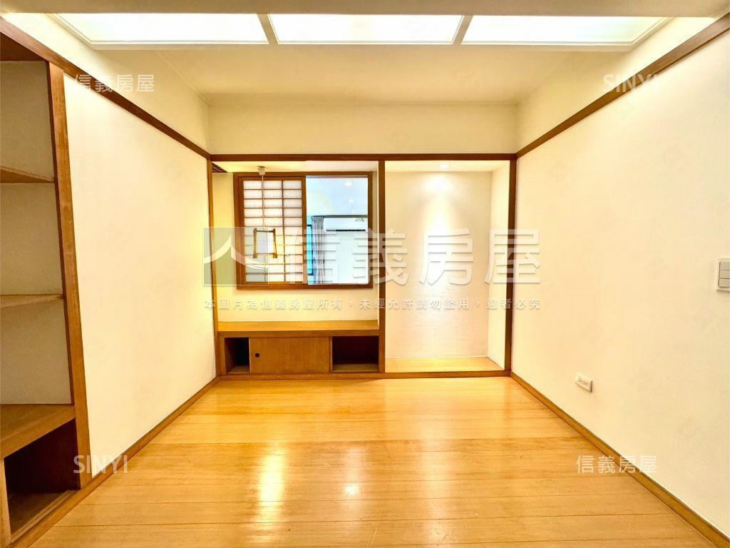 國泰仁愛邊間採光管理美廈房屋室內格局與周邊環境