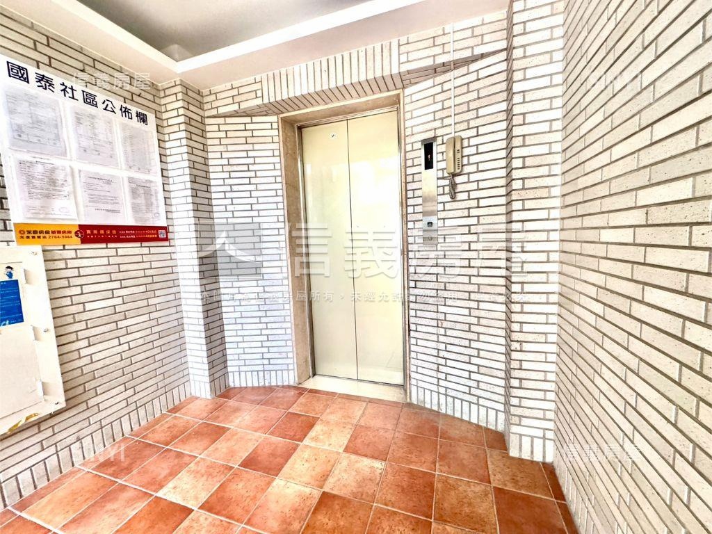 國泰仁愛邊間採光管理美廈房屋室內格局與周邊環境