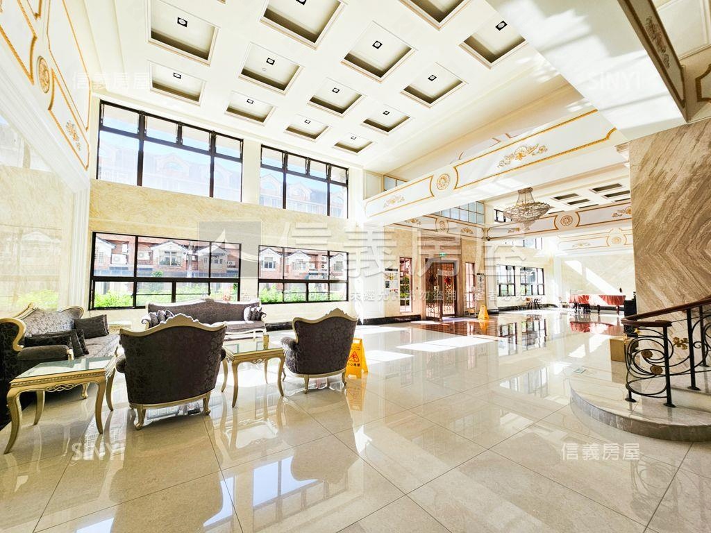 輝煌騰達兩房車位房屋室內格局與周邊環境