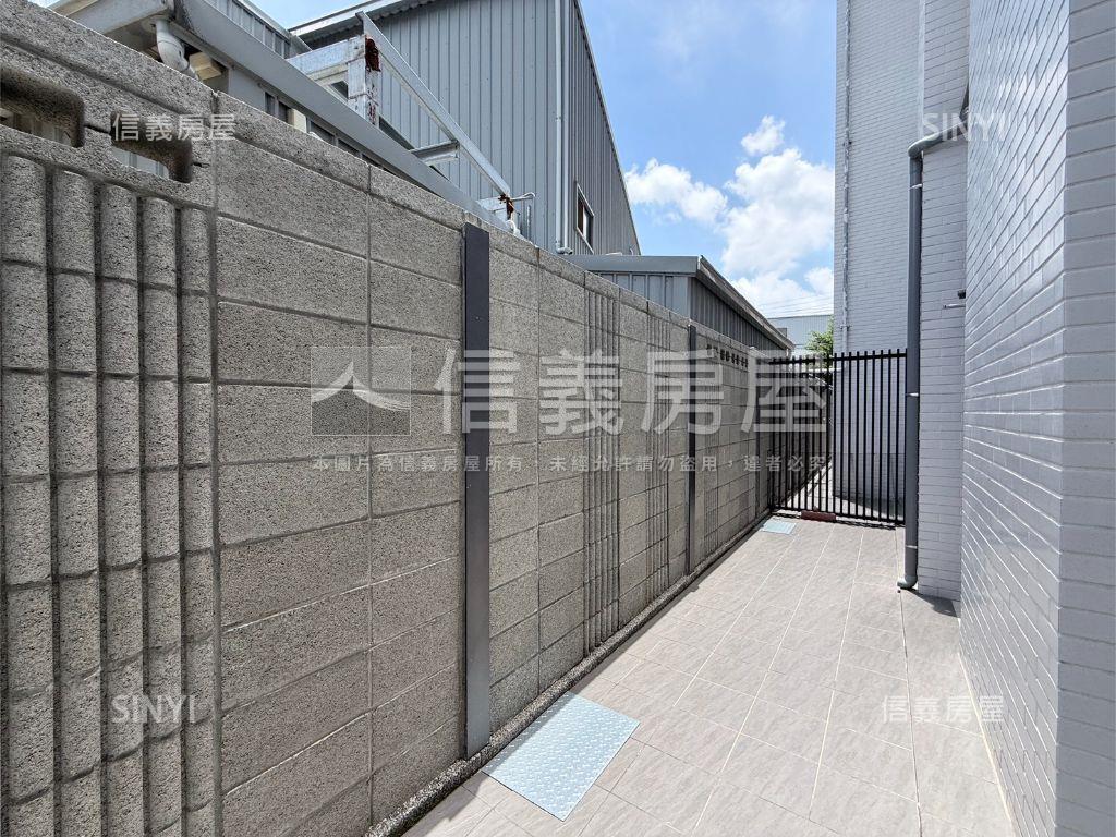 久樘花園童畫兩房平車房屋室內格局與周邊環境