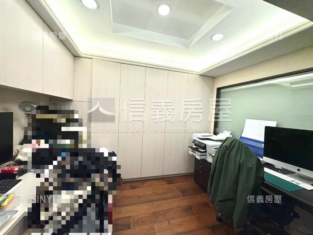 屋主誠售府中三房房屋室內格局與周邊環境