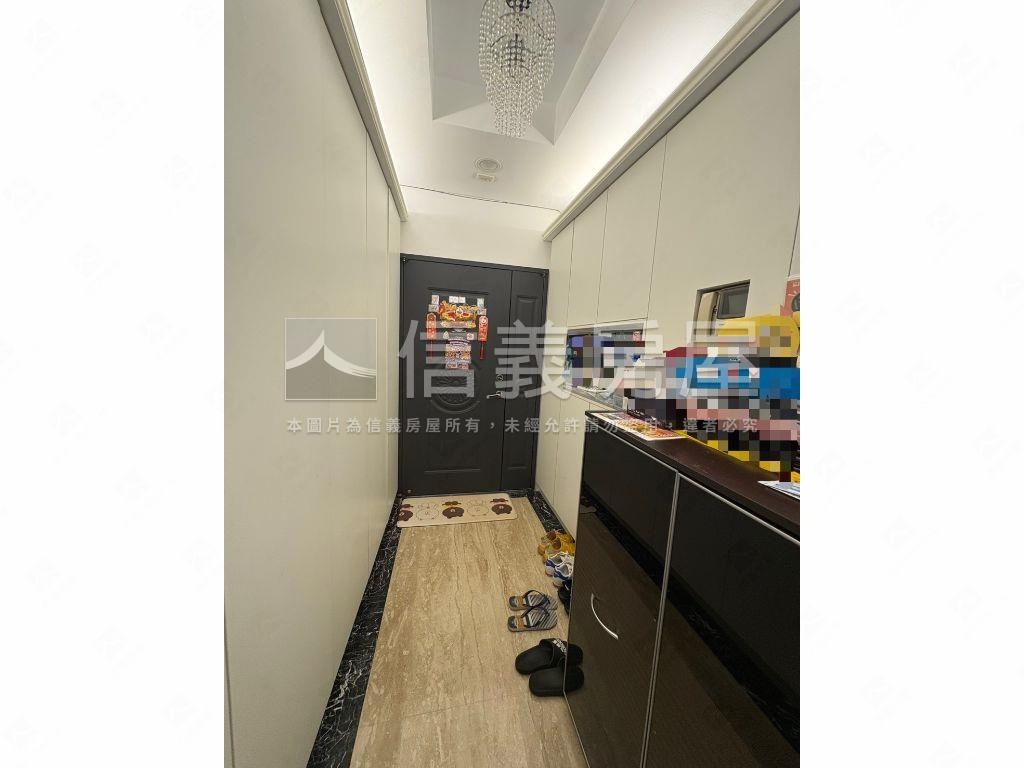 屋主誠售府中三房房屋室內格局與周邊環境