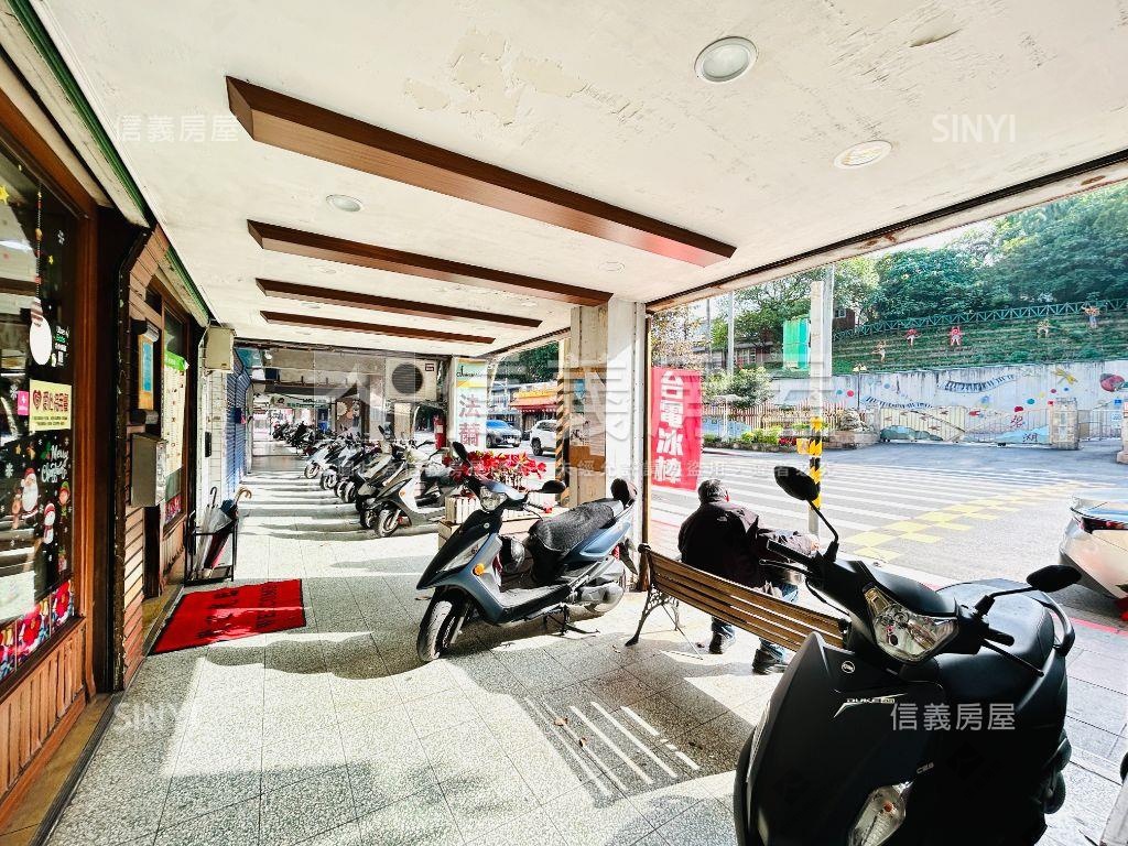 金龍路大地坪金店面房屋室內格局與周邊環境