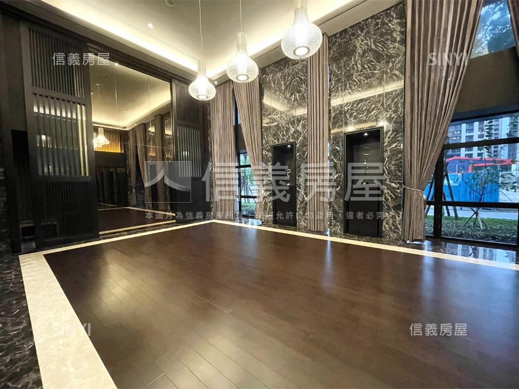 稀有廣天廈精美四房車位房屋室內格局與周邊環境