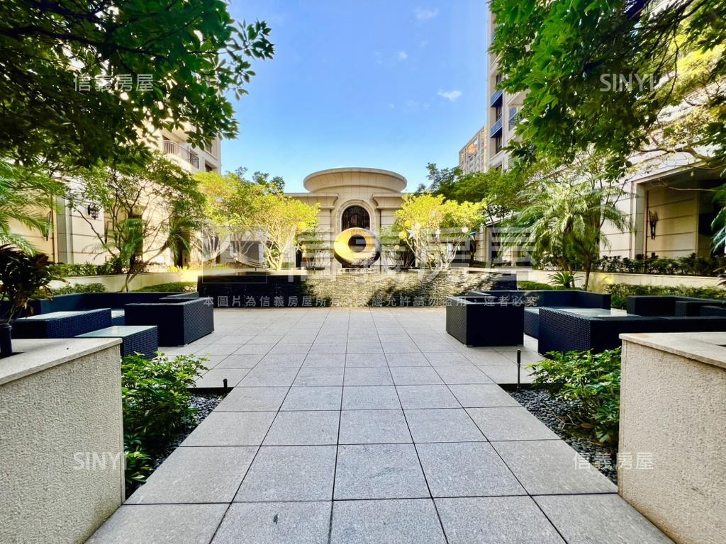 新莊名宅廣天廈四房平面車房屋室內格局與周邊環境