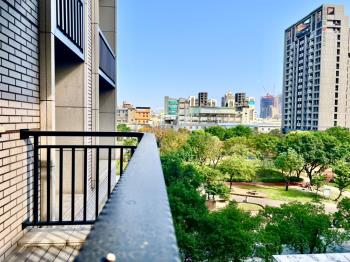 稀有廣天廈精美四房車位